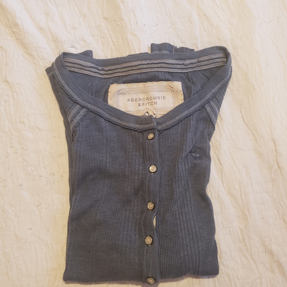 3/4 length sleeve tee